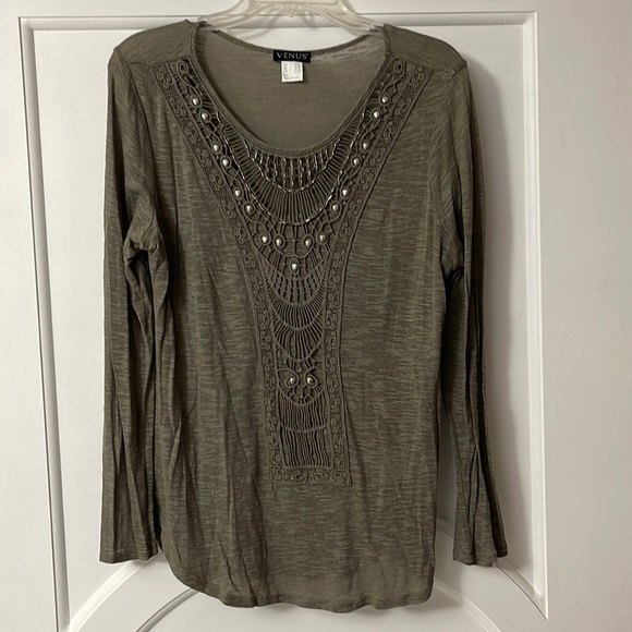 Venus top - Picture 1 of 4